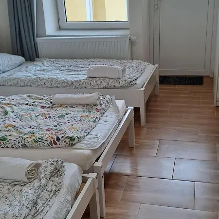 Căn Nhà Yên Bình Praga